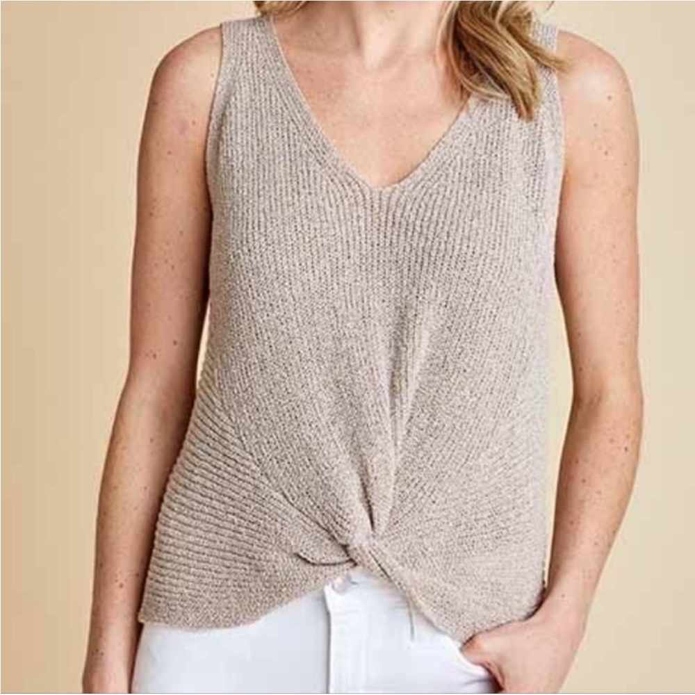 Fate Knit tied Knot Cropped Vest Shirt